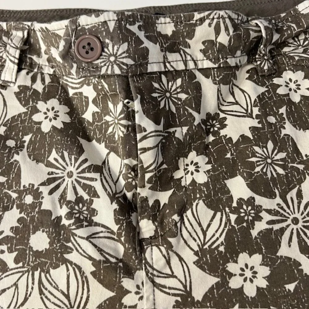 Sonoma Life + Styles Women's Tan & Brown Floral Print Walking Shorts Size 12